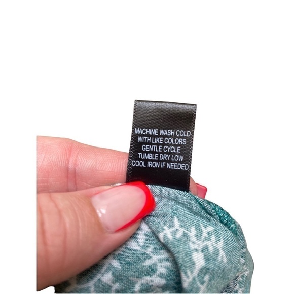 Liberty Love Juniors Floral Jumpsuit - Green I Size: L - Picture 12 of 14